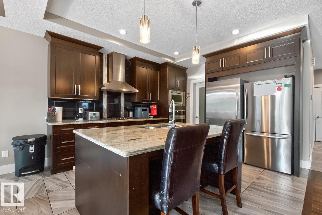 77 CARAGANA WY