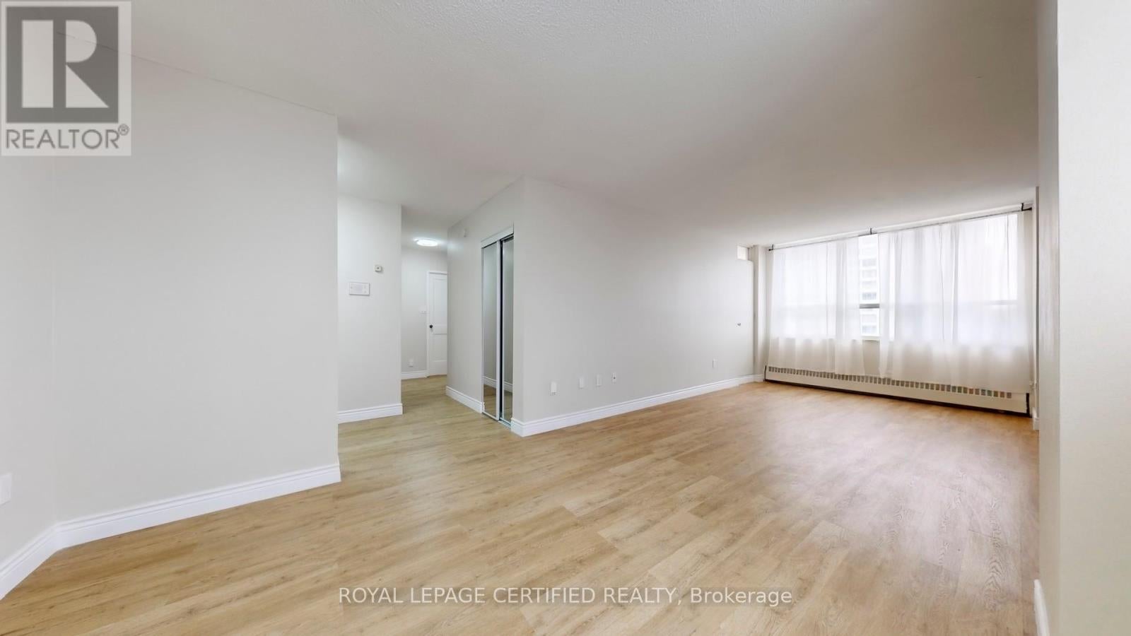 304 - 320 DIXON ROAD