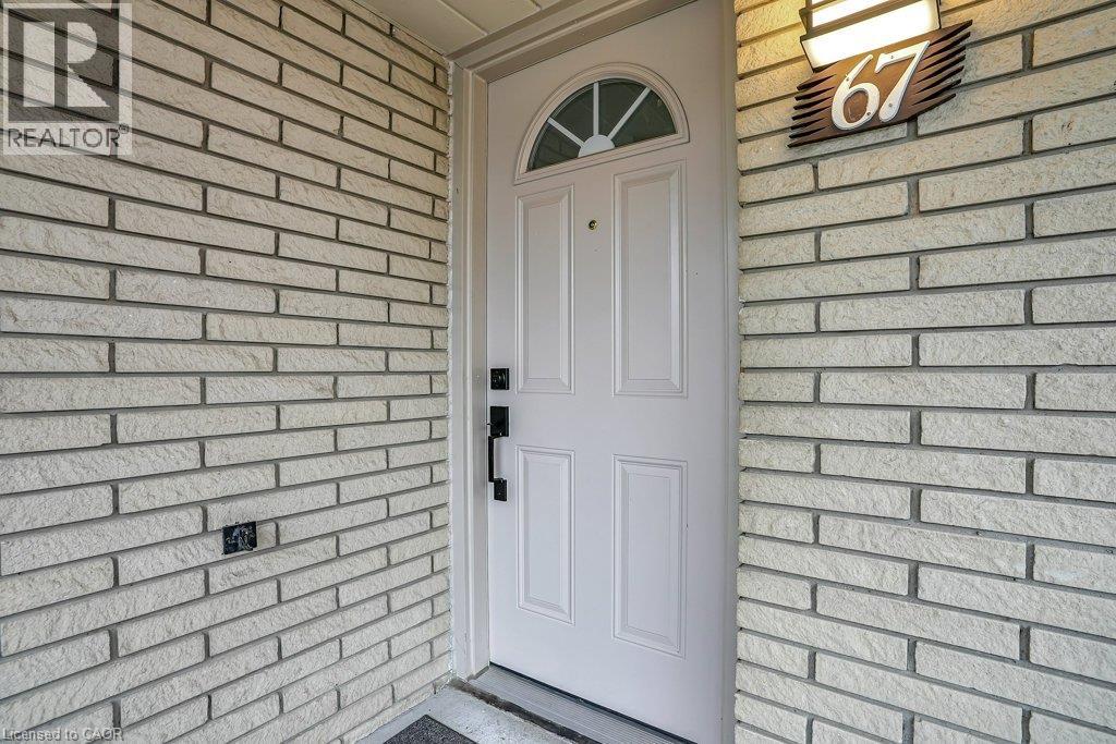 67 KIMBERLY Crescent Unit# UPPER