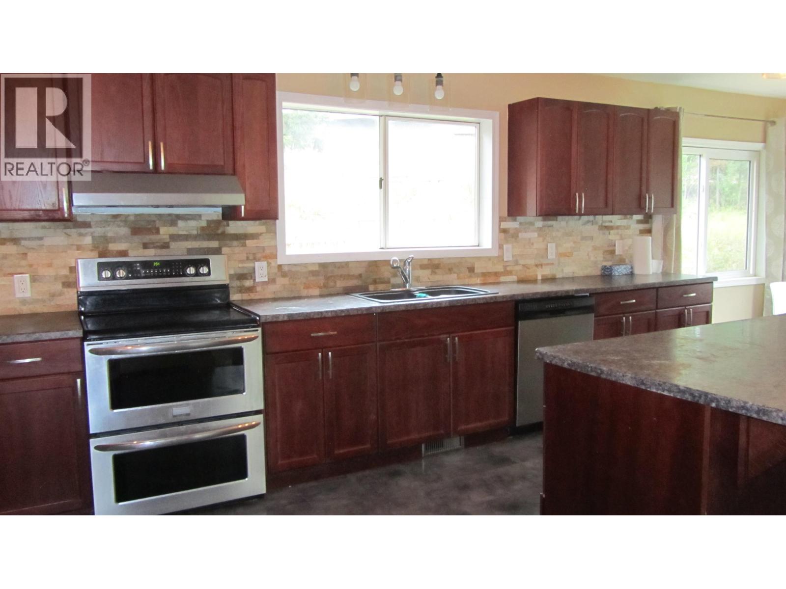 6108 LONE BUTTE HORSE LAKE ROAD