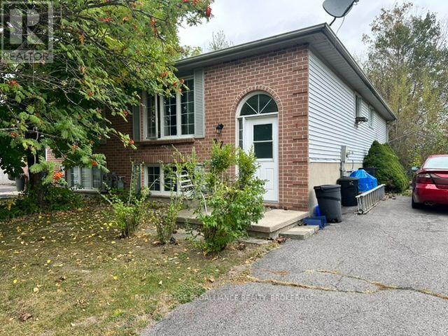 272 OWENS CRESCENT