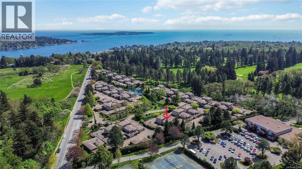 157-2345 CEDAR HILL CROSS ROAD, OAK BAY, BC V8P 5M8 - Image 3269208552.jpeg?d=l