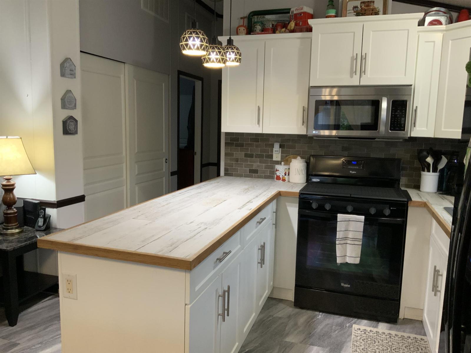 23 53480 BRIDAL FALLS ROAD, Bridal Falls