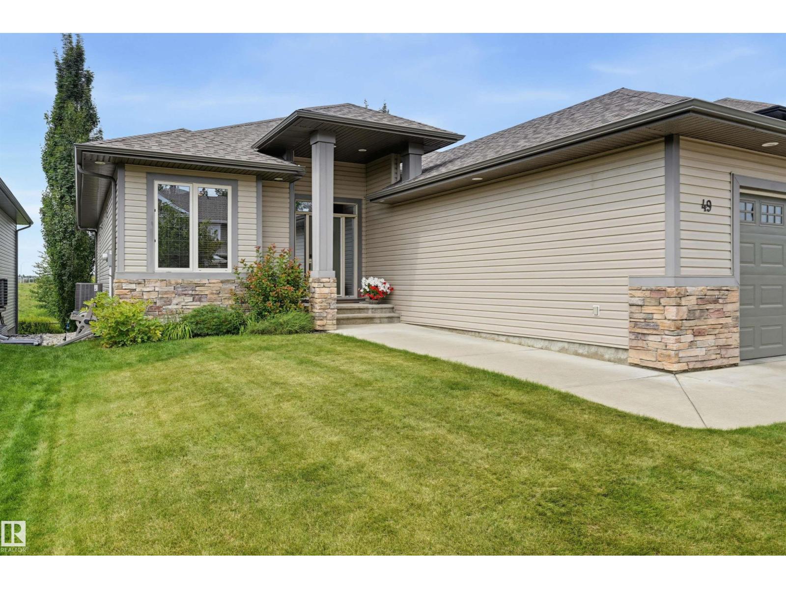 49 DANFIELD PL