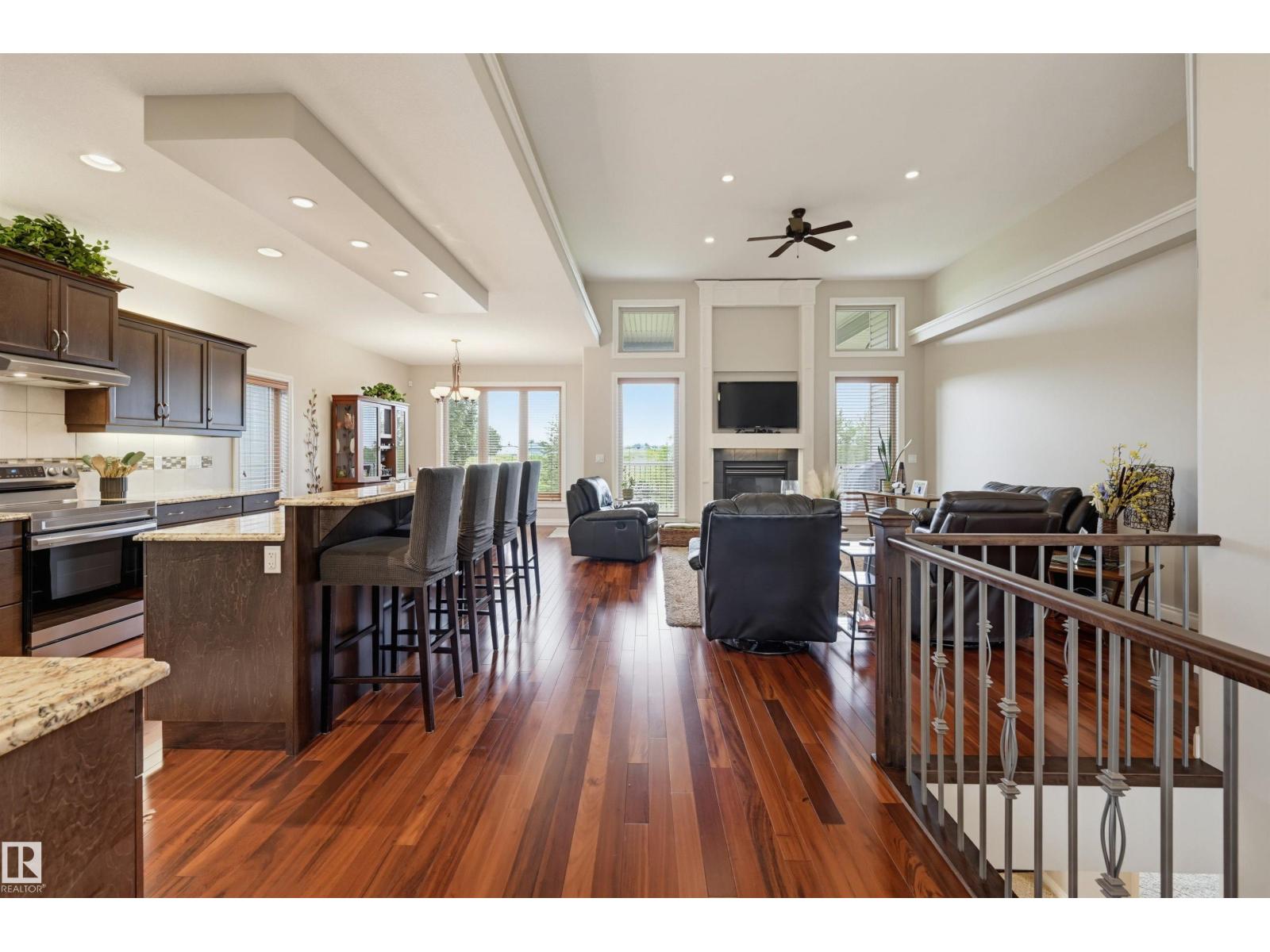49 DANFIELD PL