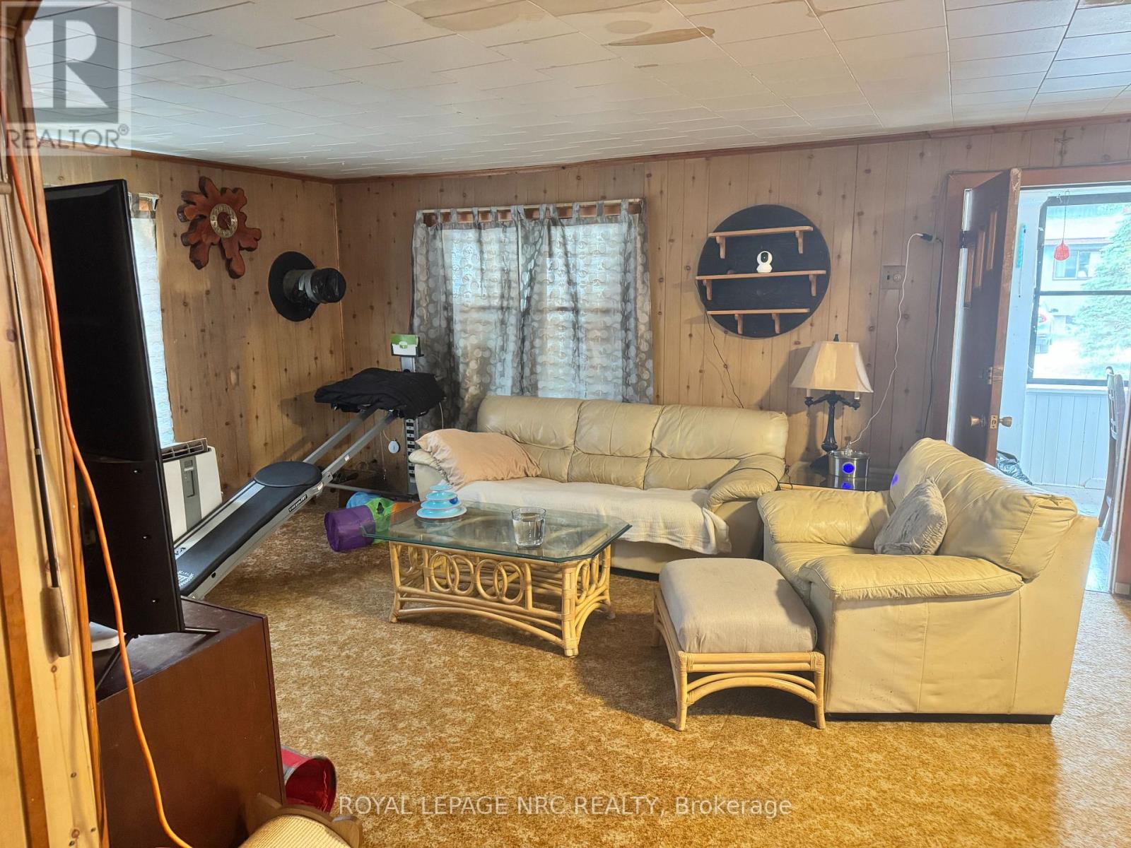3752 CRYSTAL BEACH DRIVE