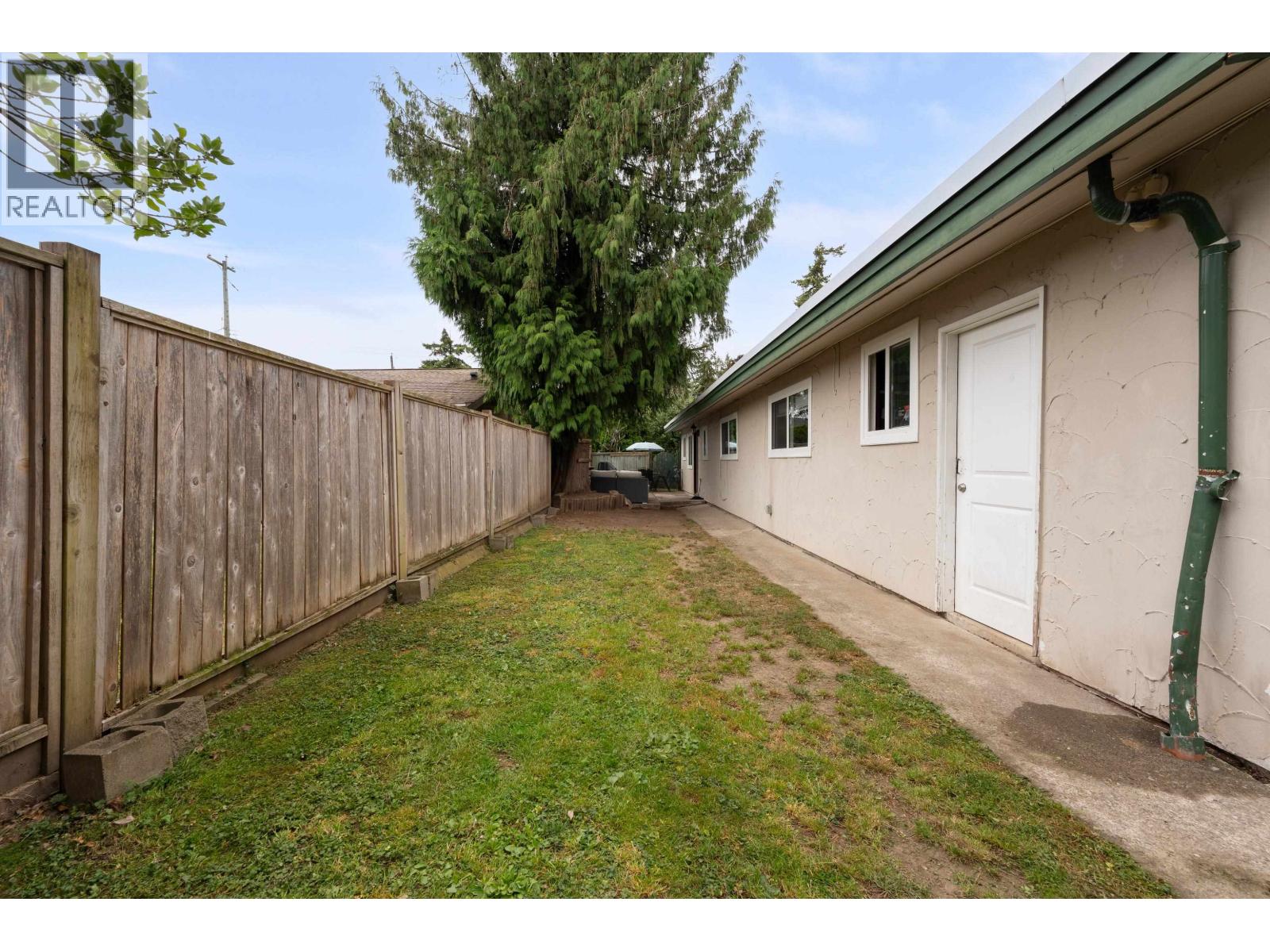 22702 123 AVENUE