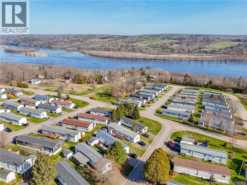 41 Bayberry Street - Photo 3