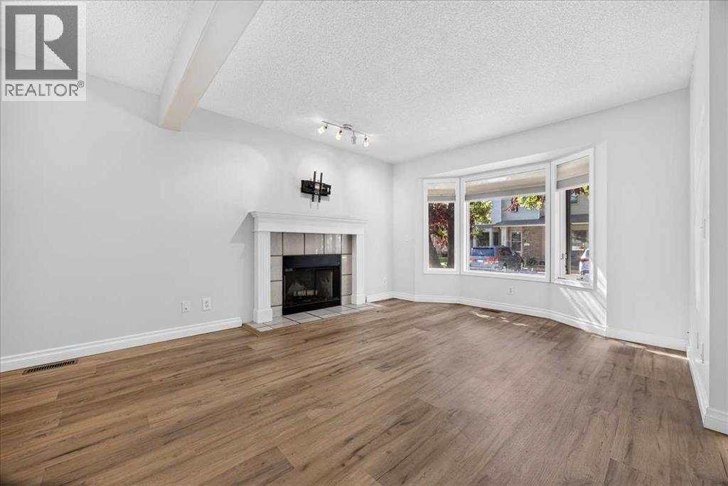 32 Patina Park SW