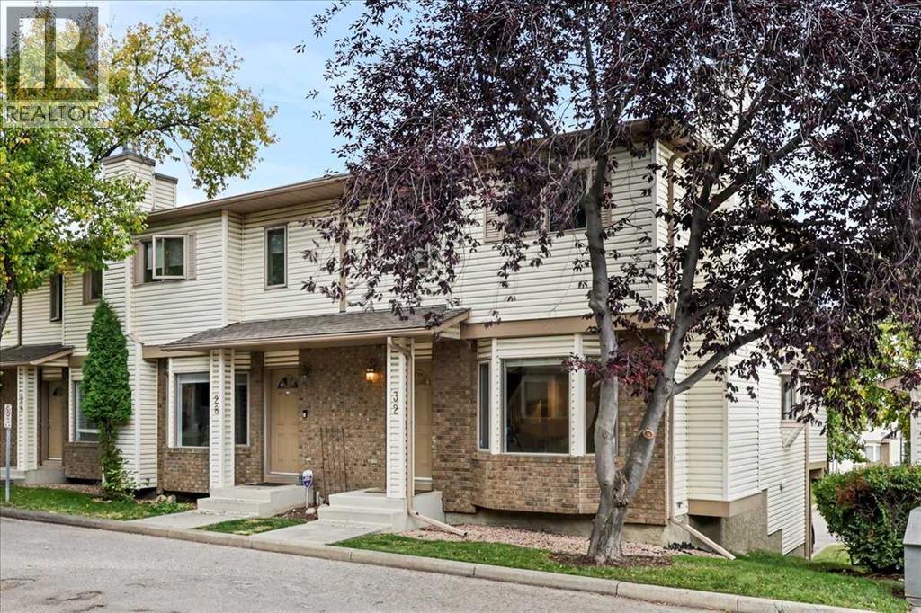 32 Patina Park SW