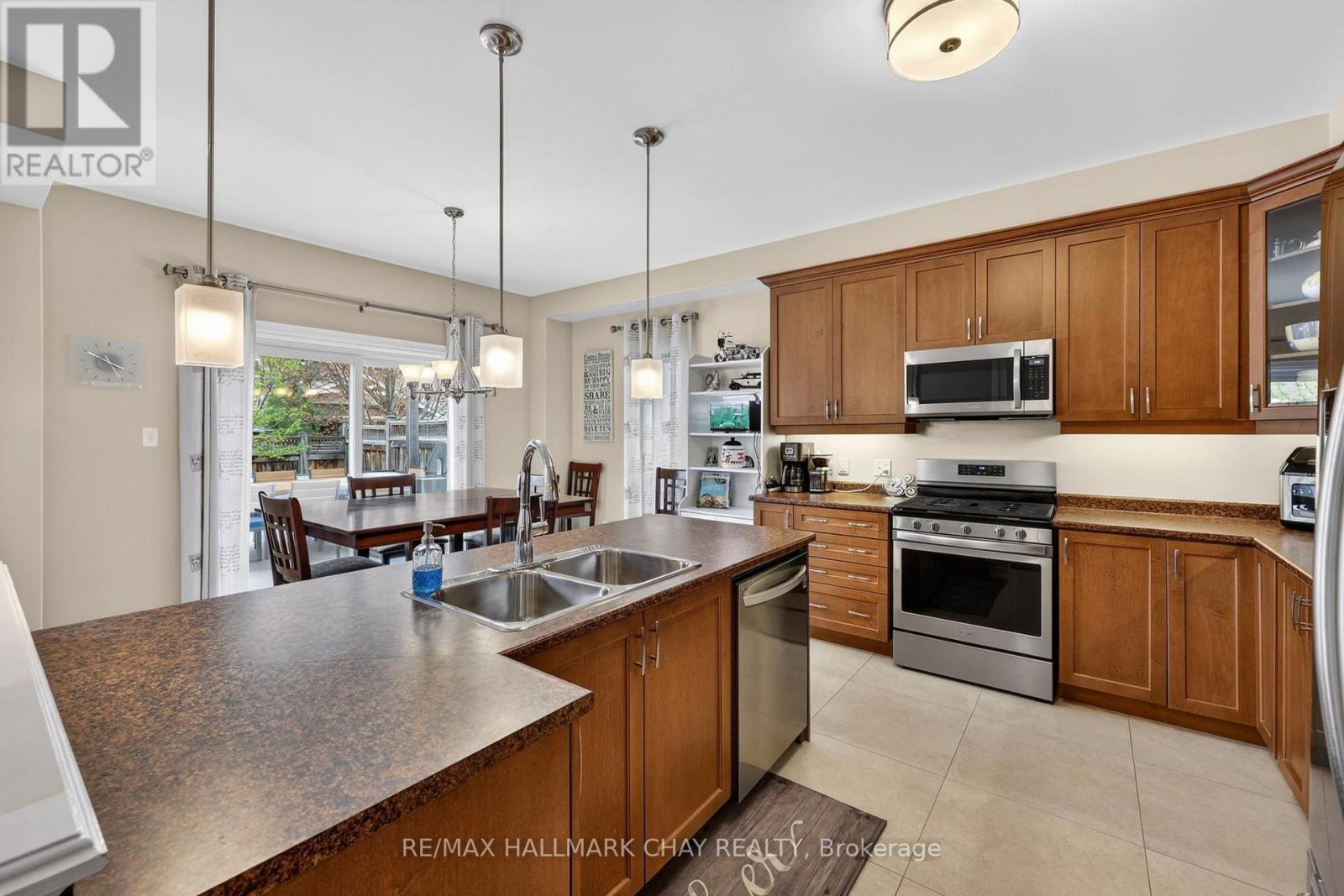 12 ORLEANS AVENUE