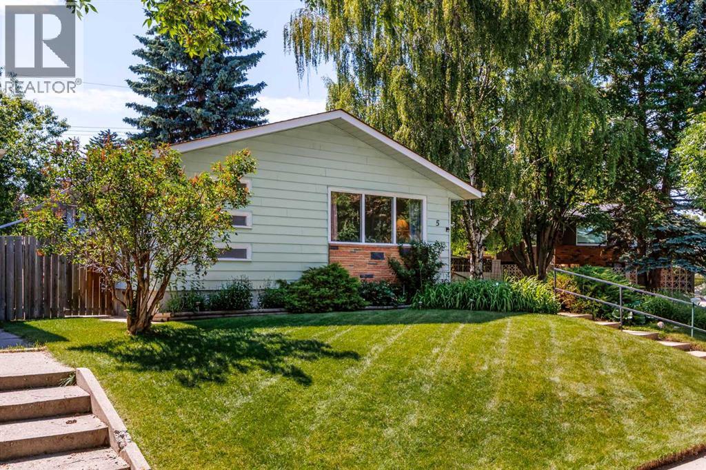 5 Fraser Road SE