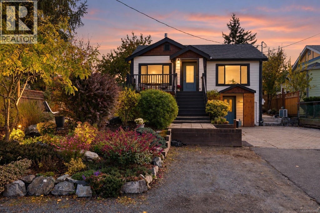 3023 DONALD STREET, SAANICH, BC V9A 1Y1 - Image 4141407140.jpeg?d=l