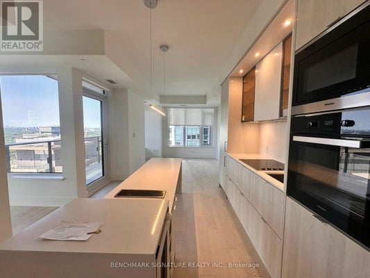 3604 - 11 Yorkville Ave, Toronto (Annex), ON 2
