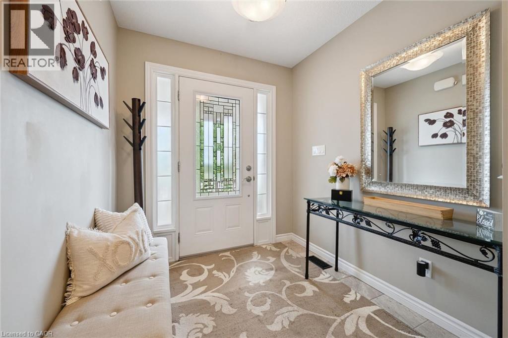 43 GOLDENVIEW Drive