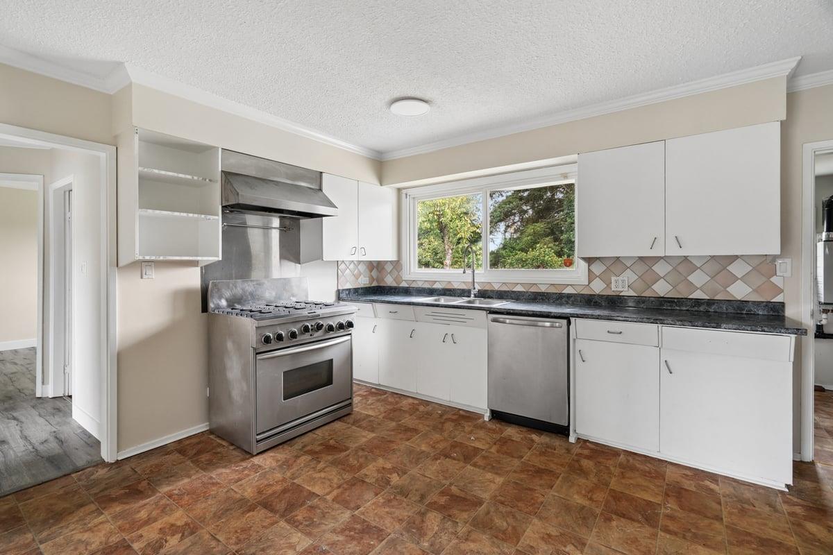 46916 ACORN AVENUE, Chilliwack Proper East