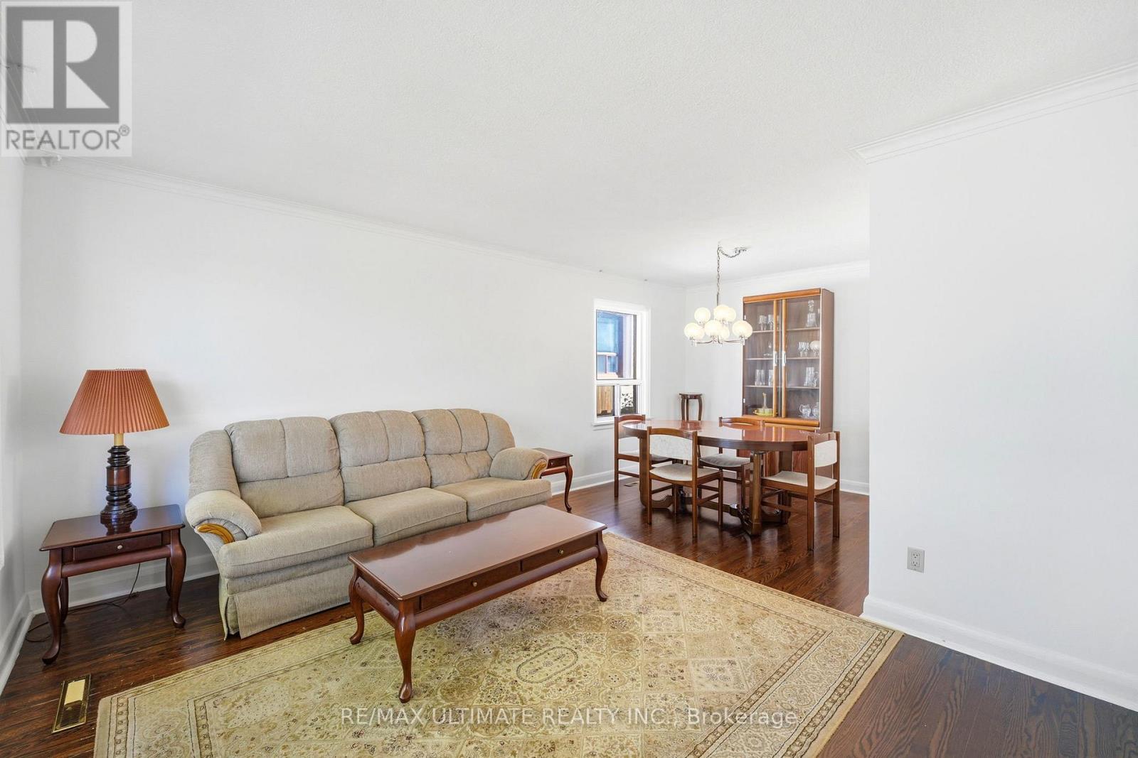 21 TULIP DRIVE