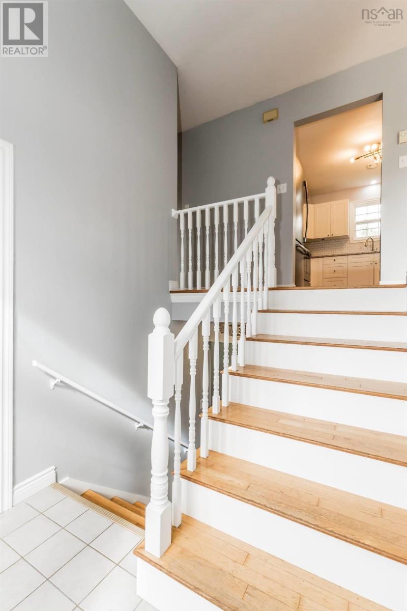 11 Rogers Road - Photo 4