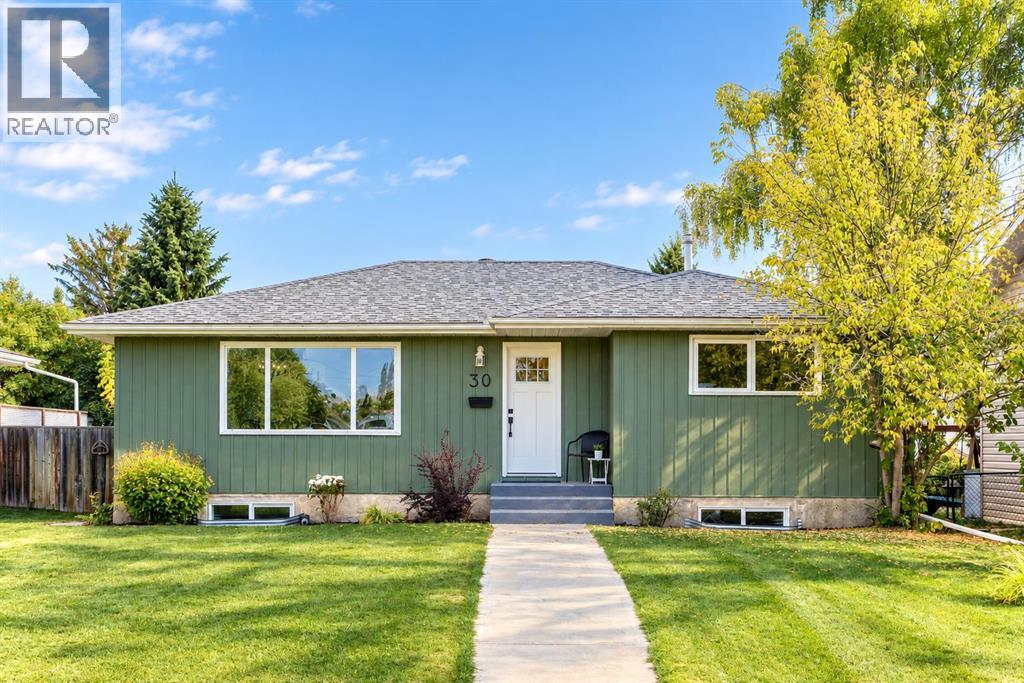30 WELLIVER STREET, RED DEER, AB T4N 5W6 - Image 2587550765.jpeg?d=l