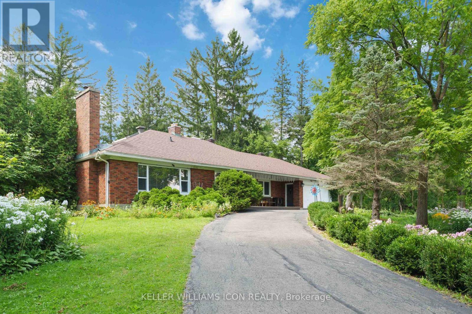 2770 PRINCE OF WALES DRIVE
