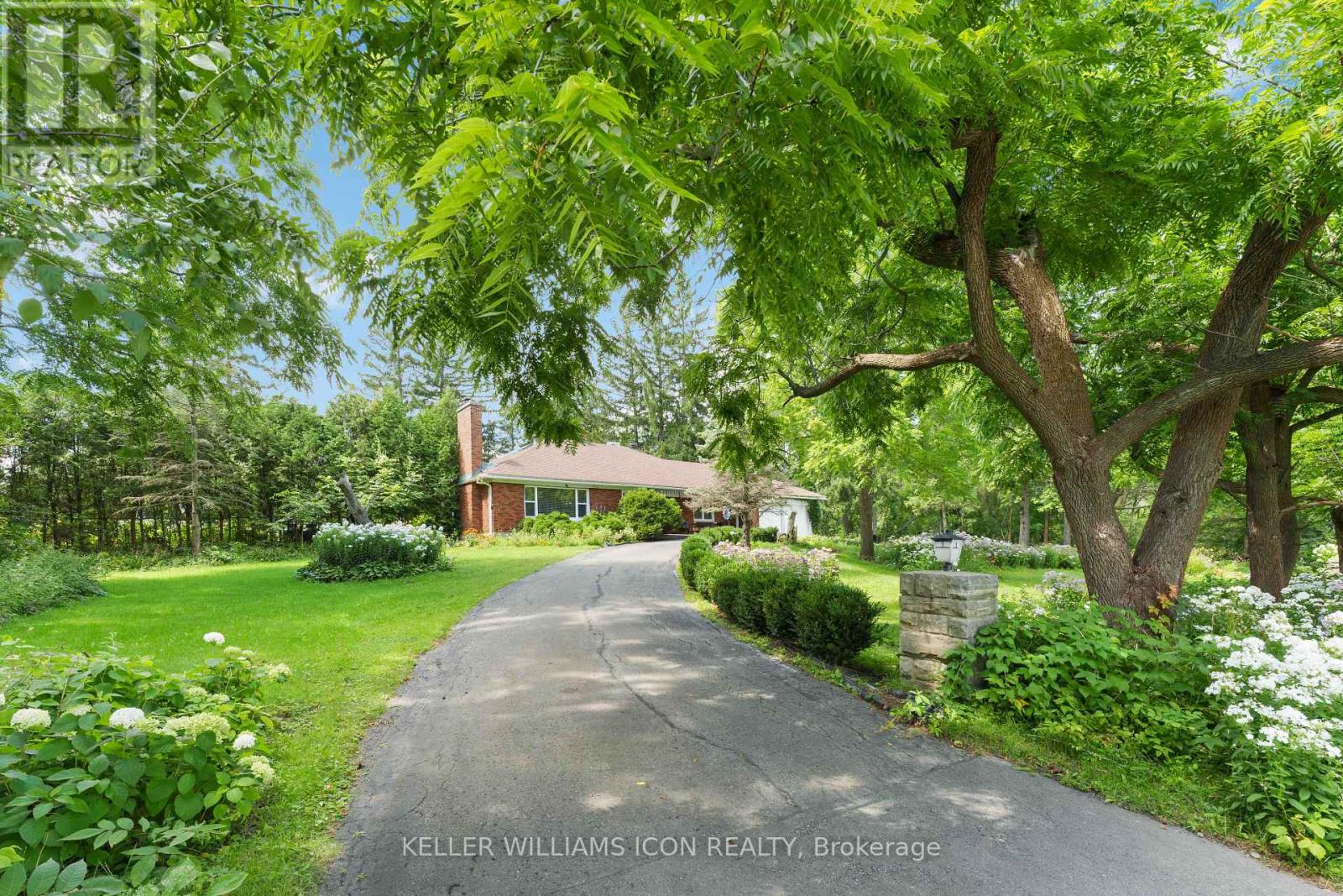 2770 PRINCE OF WALES DRIVE