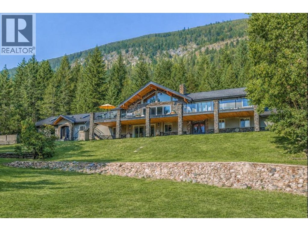 6171 50 STREET NW, SALMON ARM, BC V1E 3A6 - Image 3977432005.jpeg?d=l