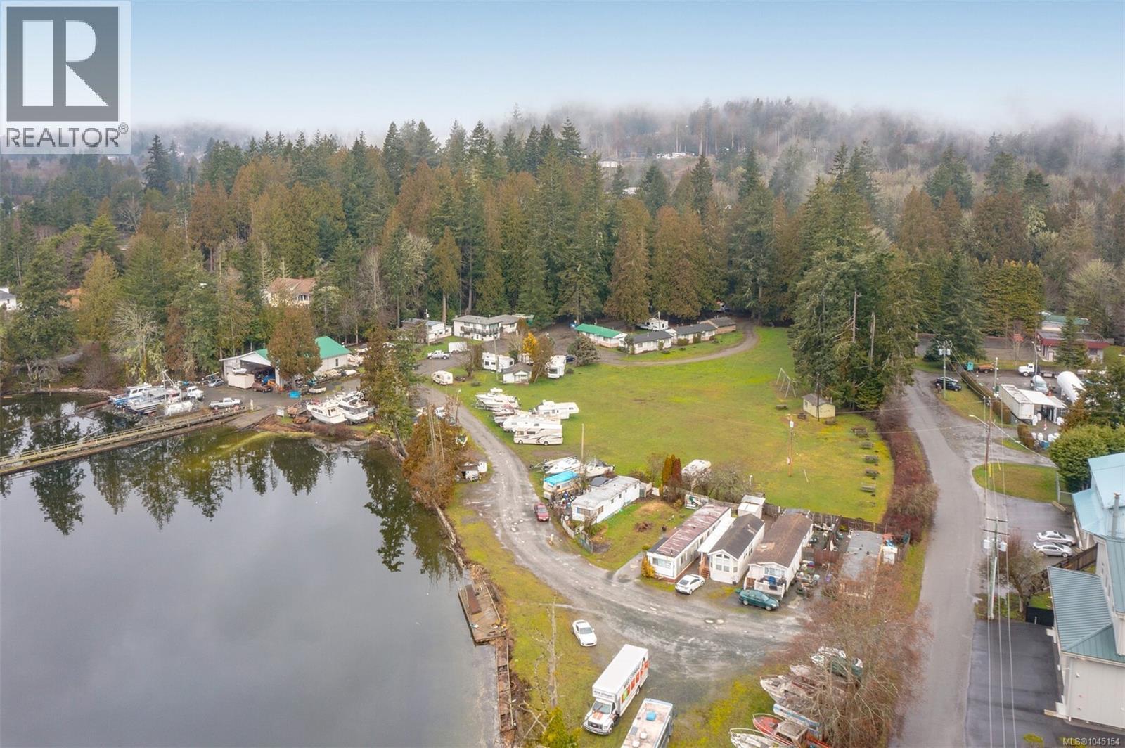 5621 Sooke Rd