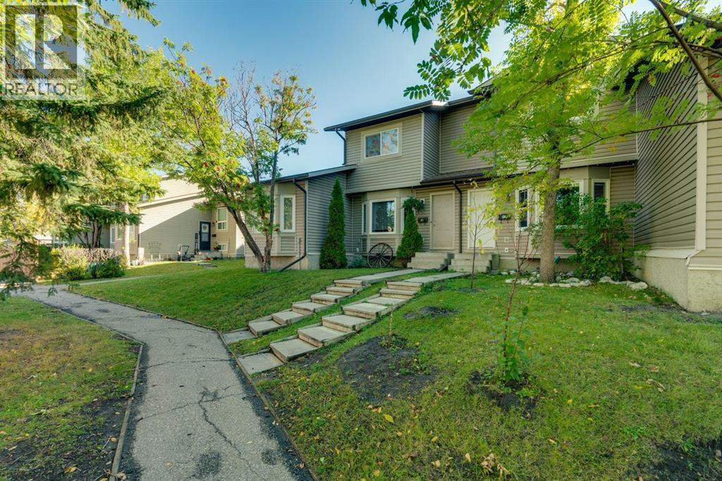 17 Falshire Terrace NE