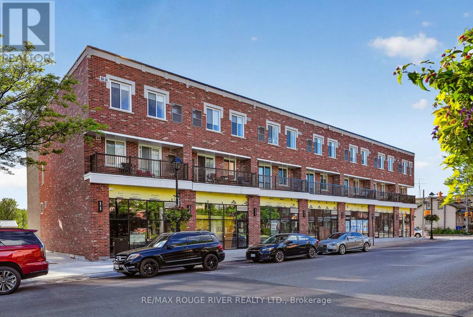 108, 208, 308 - 185 DIVISION STREET