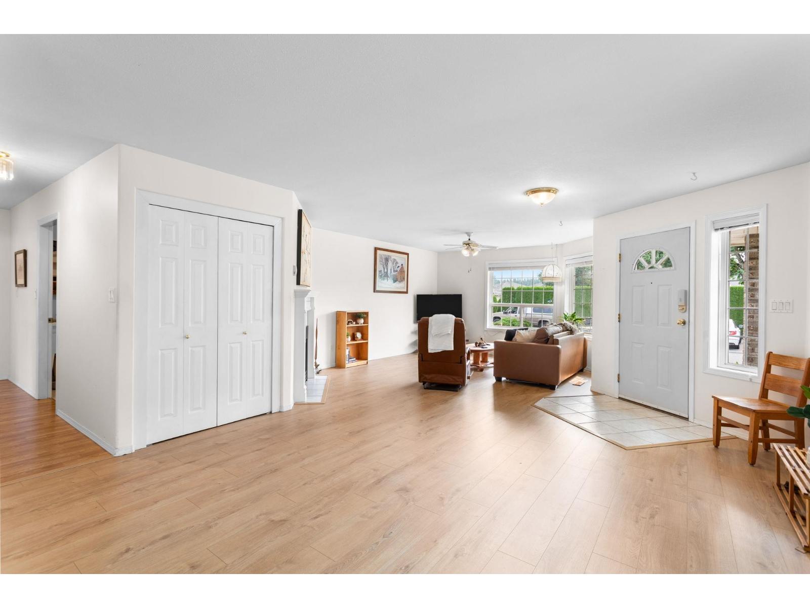 10 7292 ELM ROAD, Agassiz