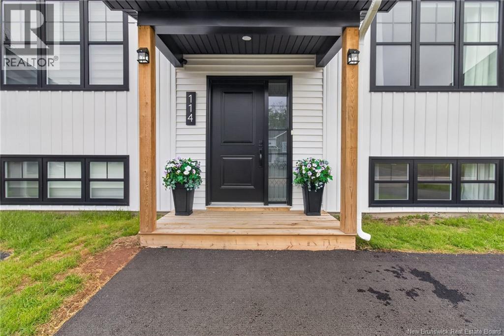 114 Elsliger Street - Photo 2