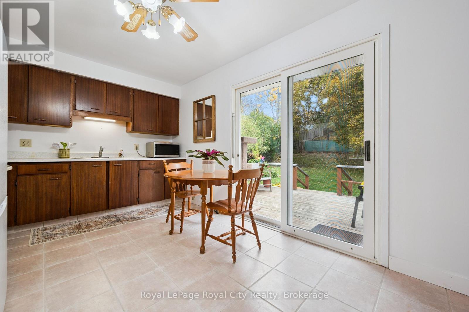 37 KENWOOD CRESCENT