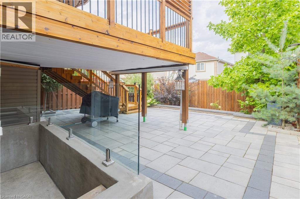 178 HUCK Crescent