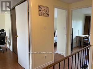 11 YELLOW BIRCH WAY
