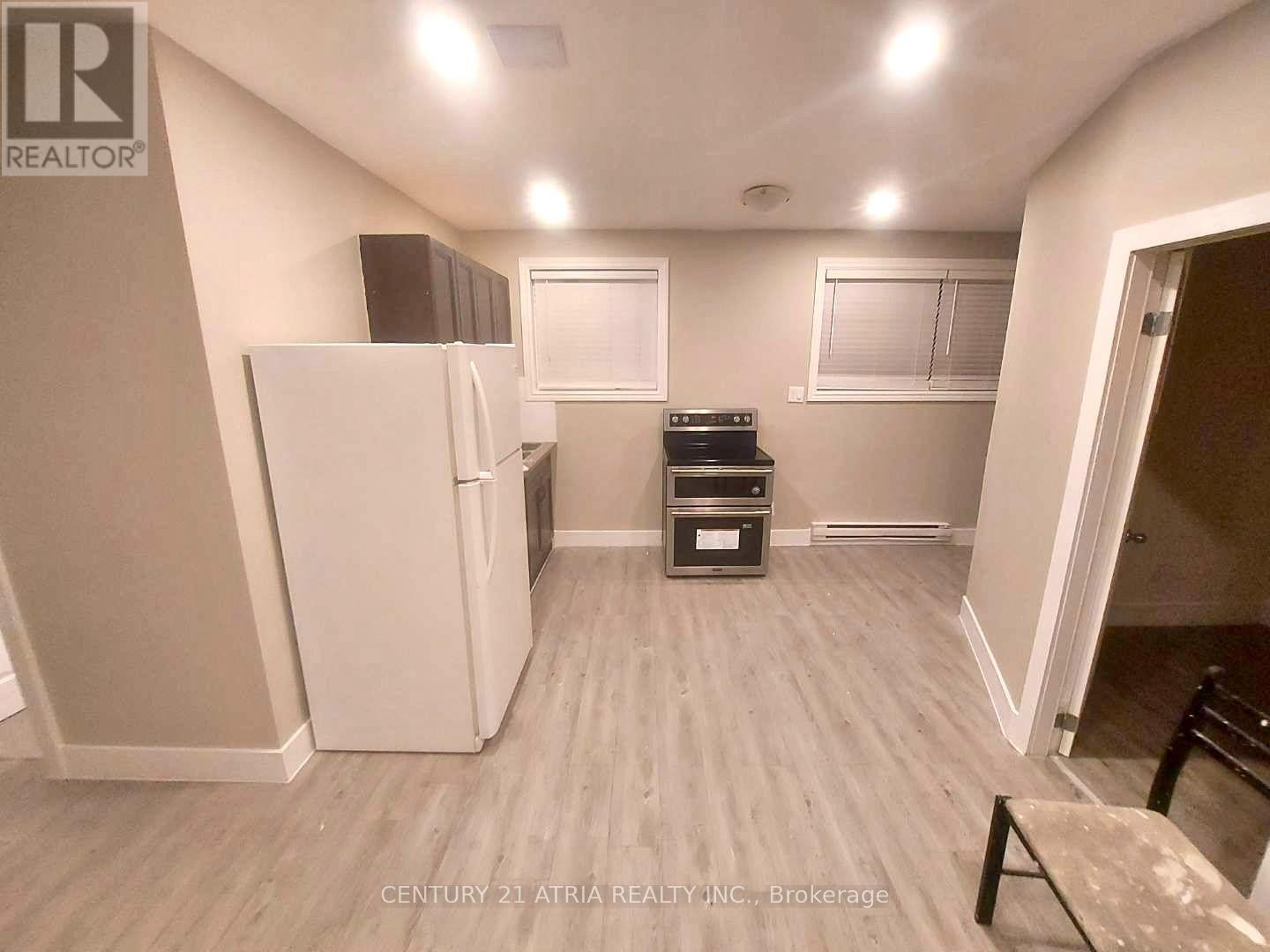 9 LINDEN AVENUE