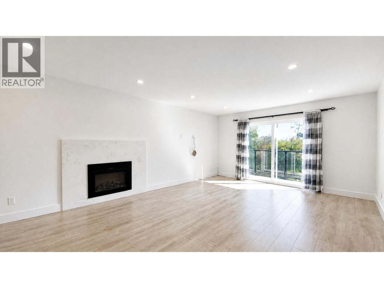 23 N FELL AVENUE