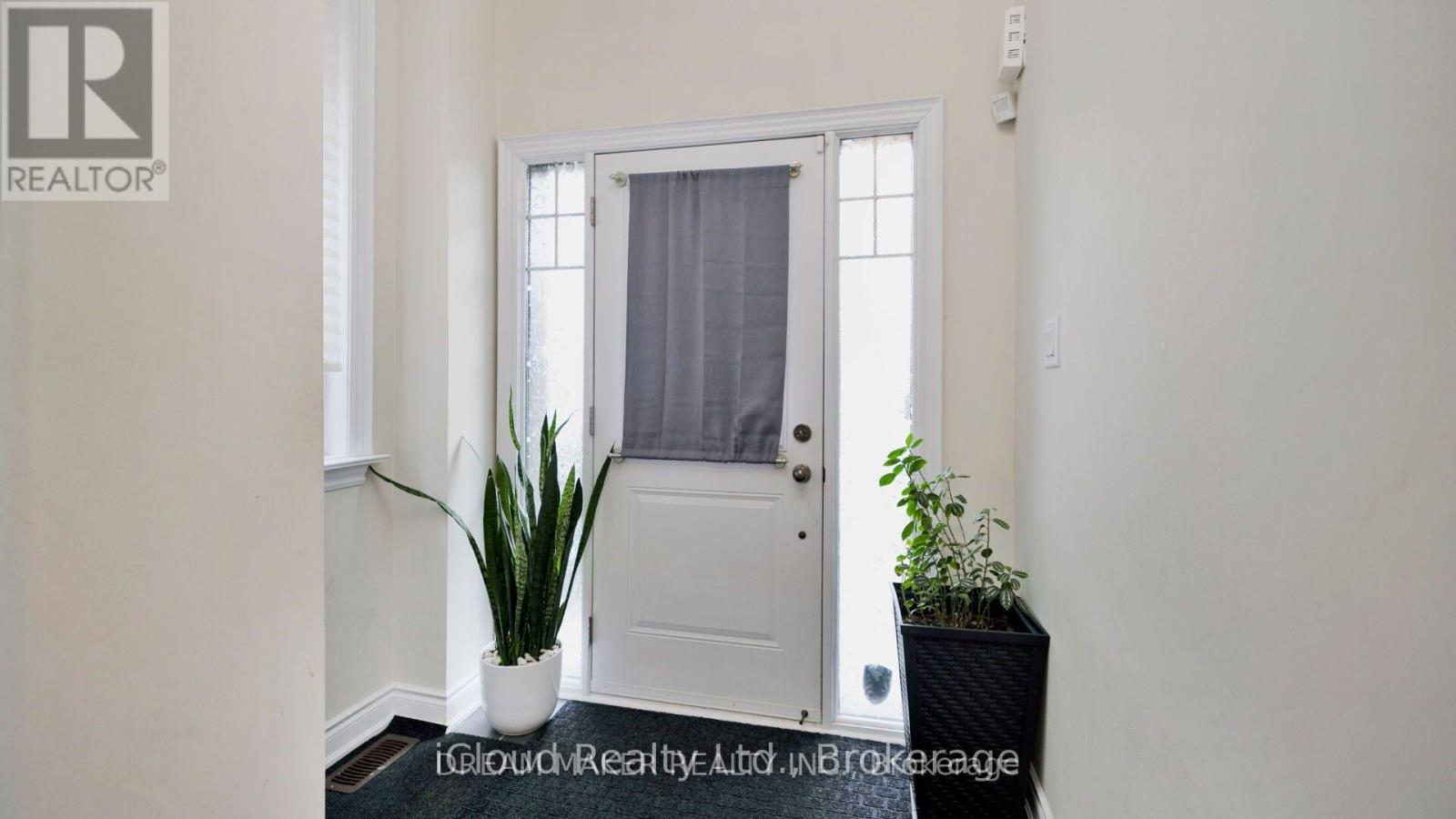 73 LORNE THOMAS PLACE