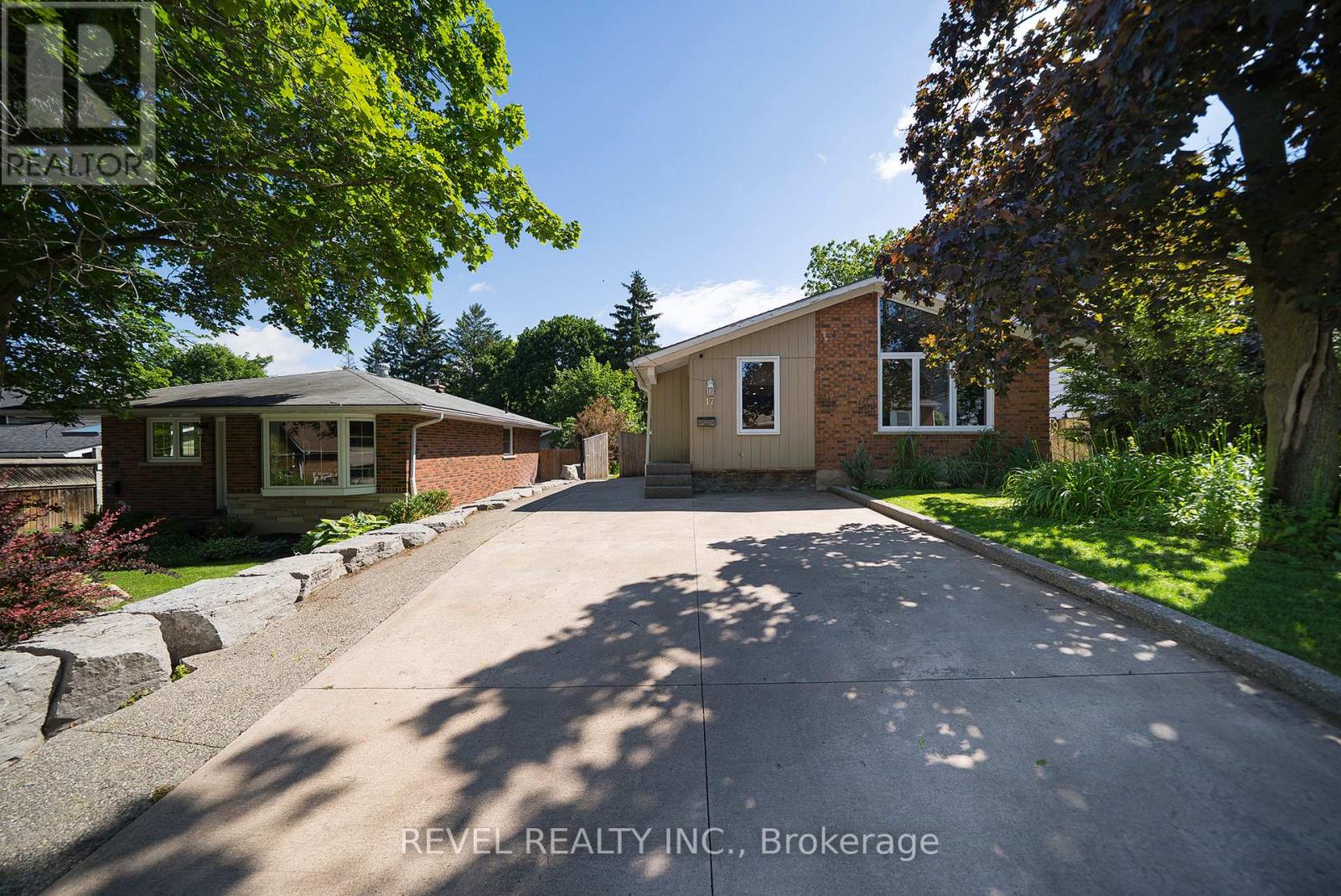 17 FLYNN AVENUE