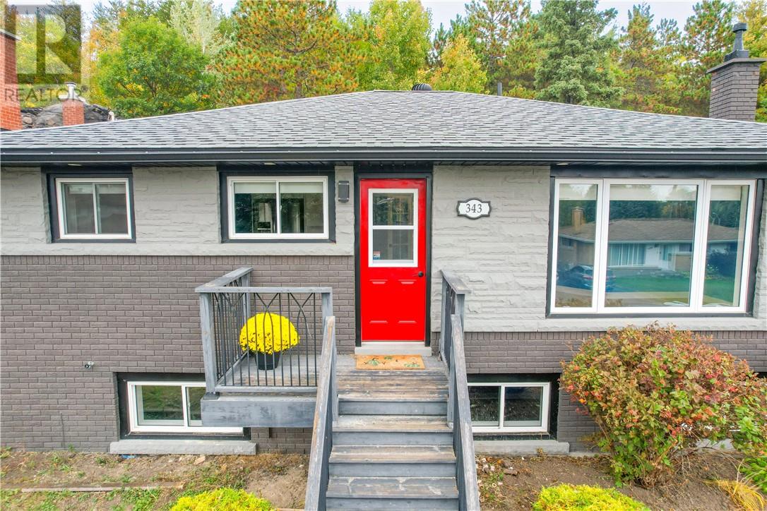 343 Sandra Boulevard