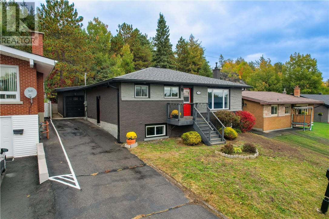 343 Sandra Boulevard