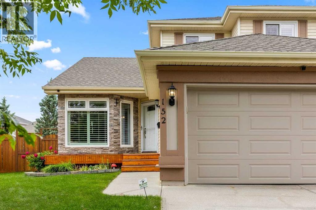152 Douglas Glen Mews SE