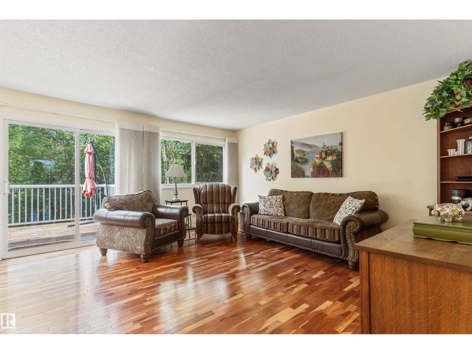 31 Royal RD NW