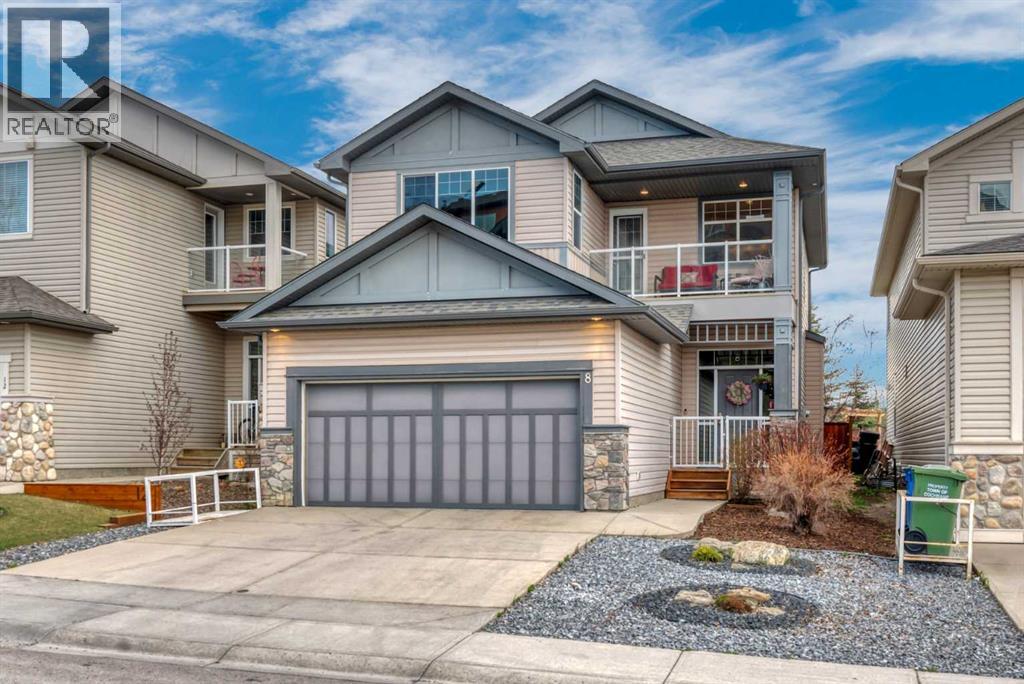 8 Sunset Square