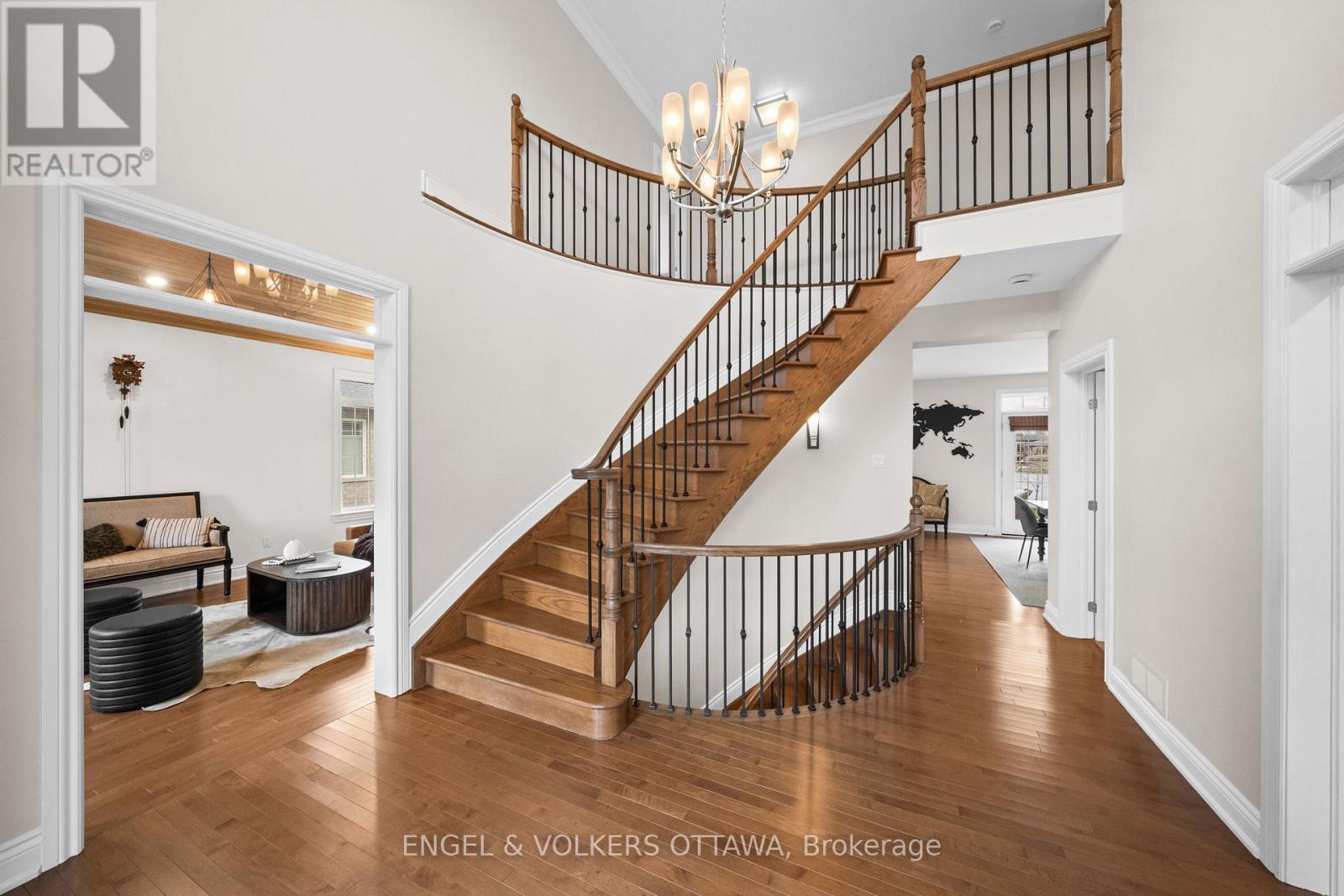 6842 SOUTH VILLAGE DRIVE