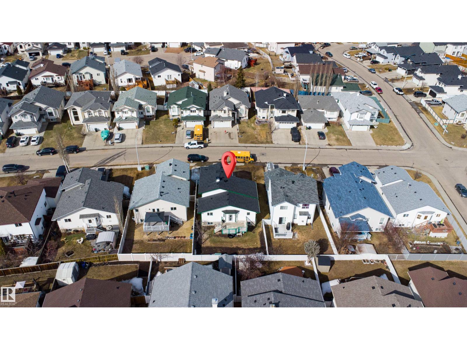 2915 151A AV NW