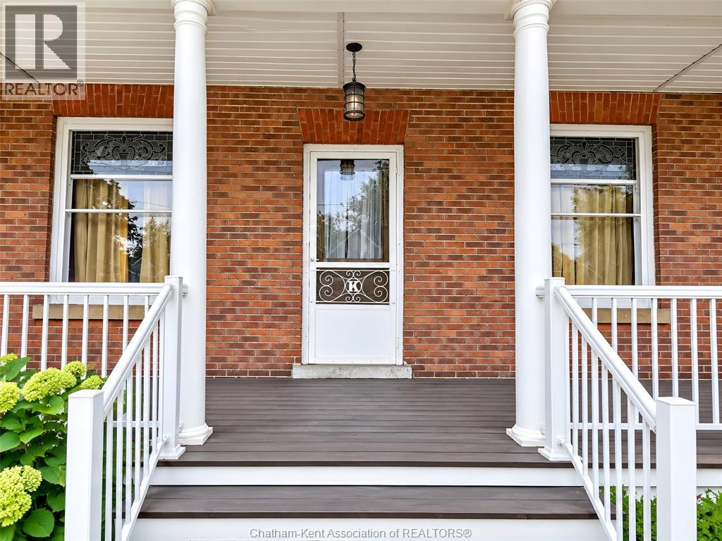 86 Chatham STREET North