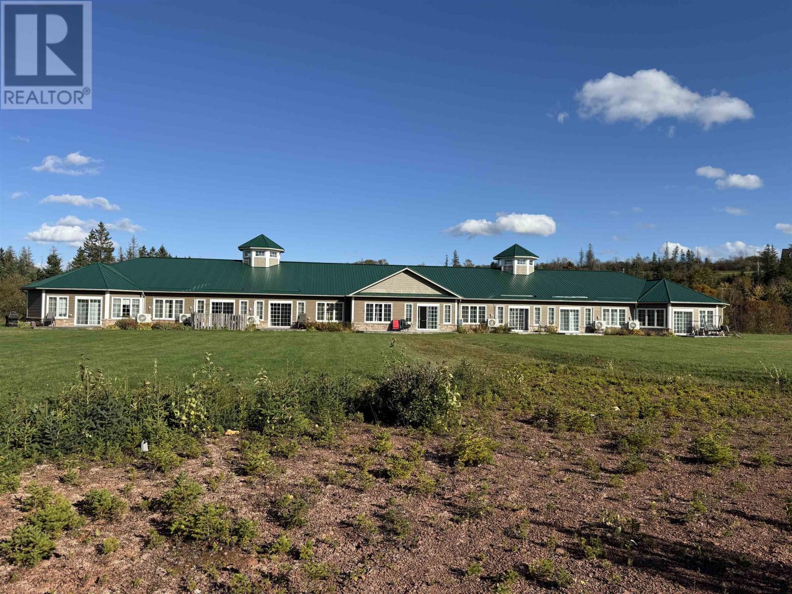 40 MEADOWPARK HAVEN Crescent - Photo 2