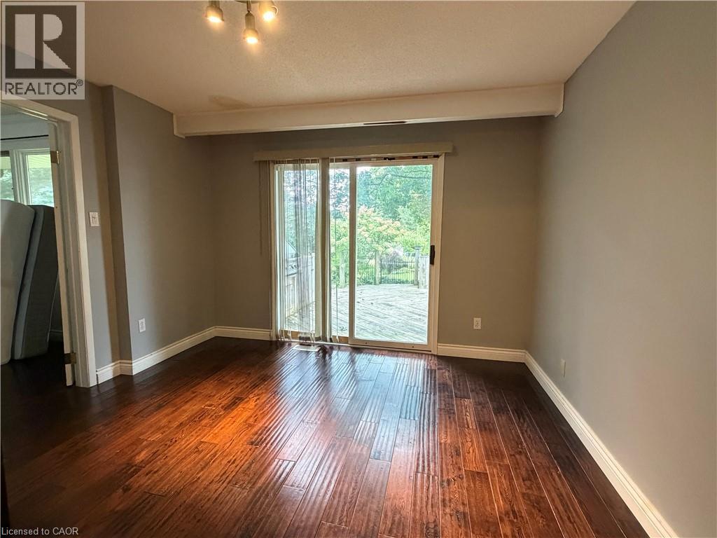 450 BRIDGE Street W