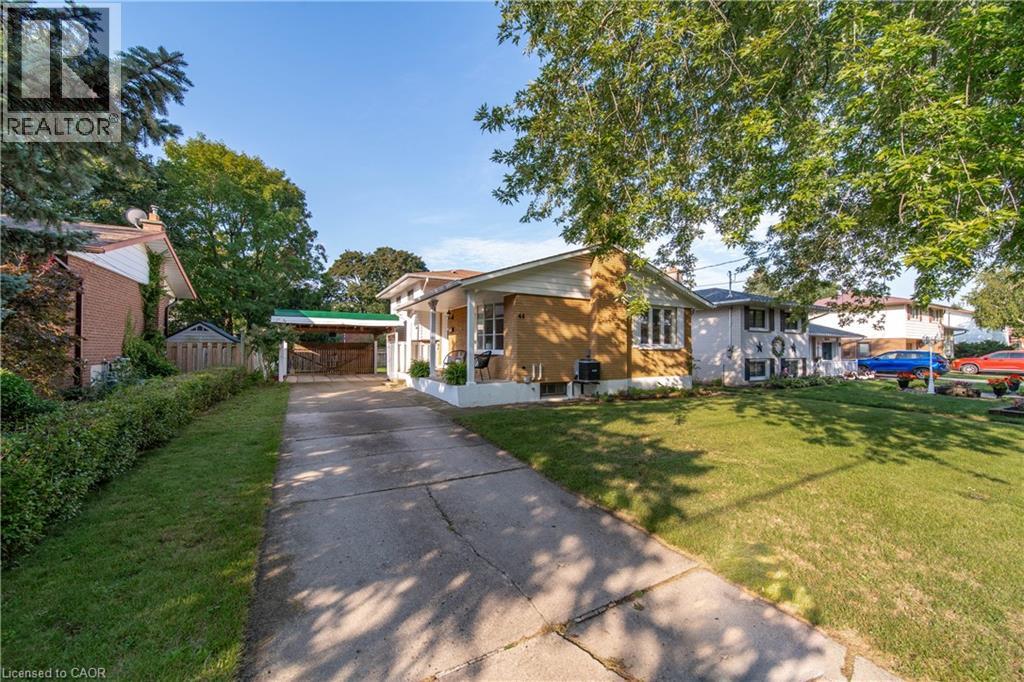 44 BRENTWOOD Drive
