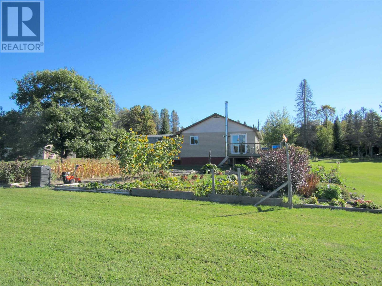 76 Chiblow Lake RD - Photo 4